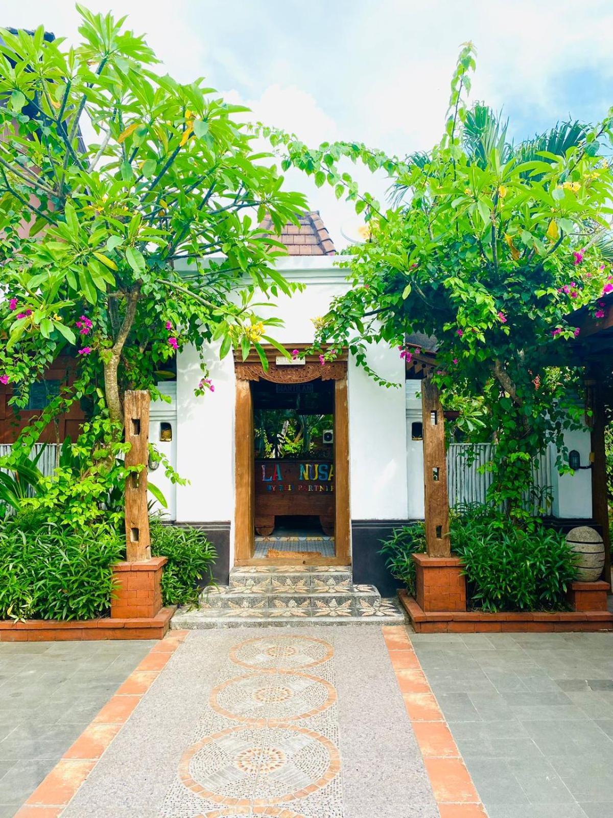 La Nusa Penida Homestay By Bijak Toyapakeh Kültér fotó